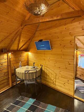 Гостиница Буржуй Вязьма Четырехместный номер «Комфорт»-5